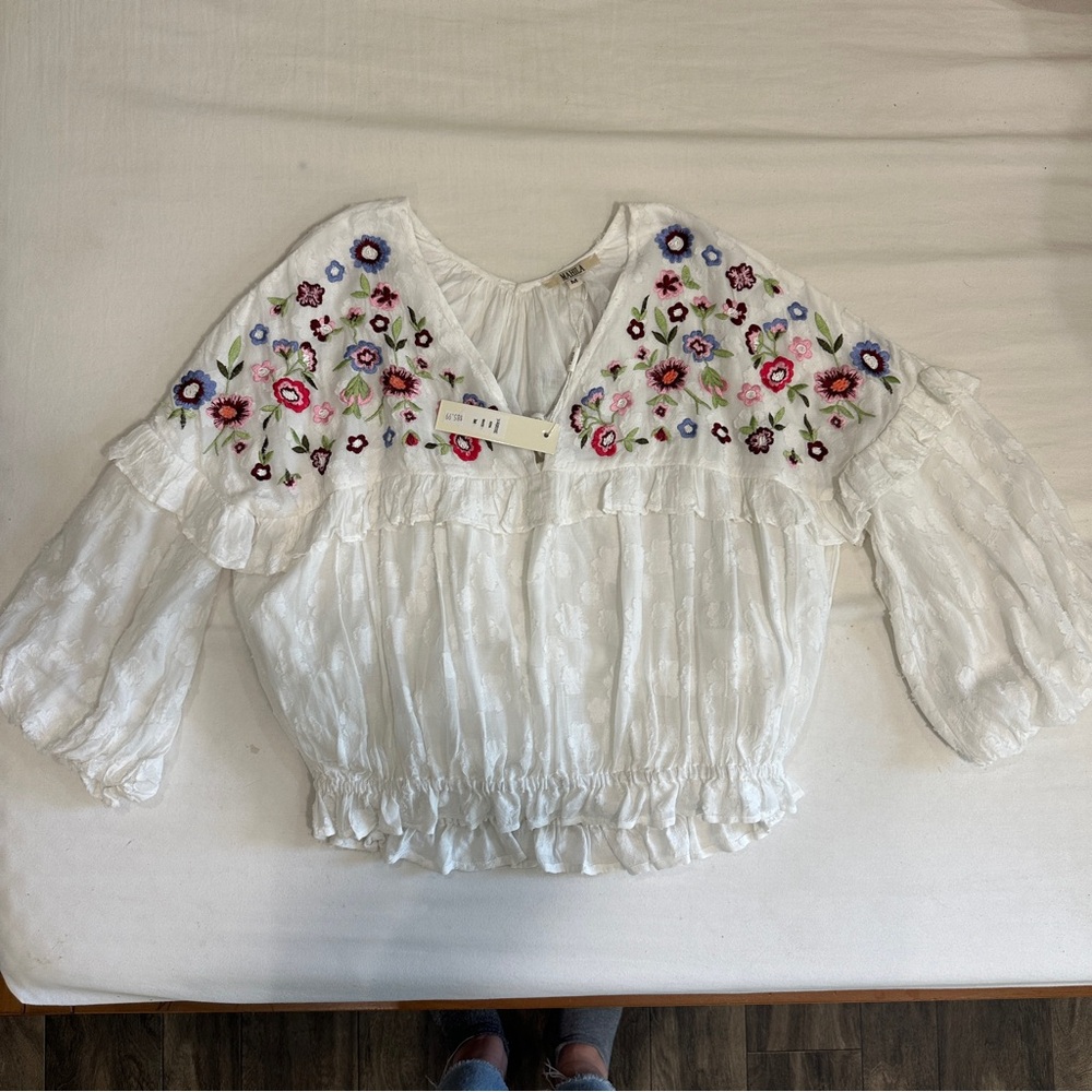 Mahila Embroidered Hera Peasant Top - Picture 4 of 8
